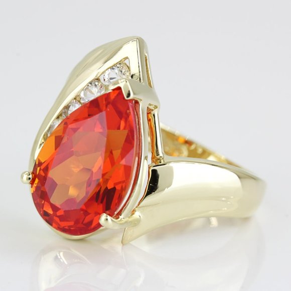 10k Yellow Gold Teardrop Orange & CZ Cubic Zirconia Gemstone Ring - Picture 2 of 9